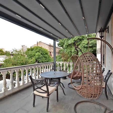 Hotel Partiez Yerevan Bagian luar foto